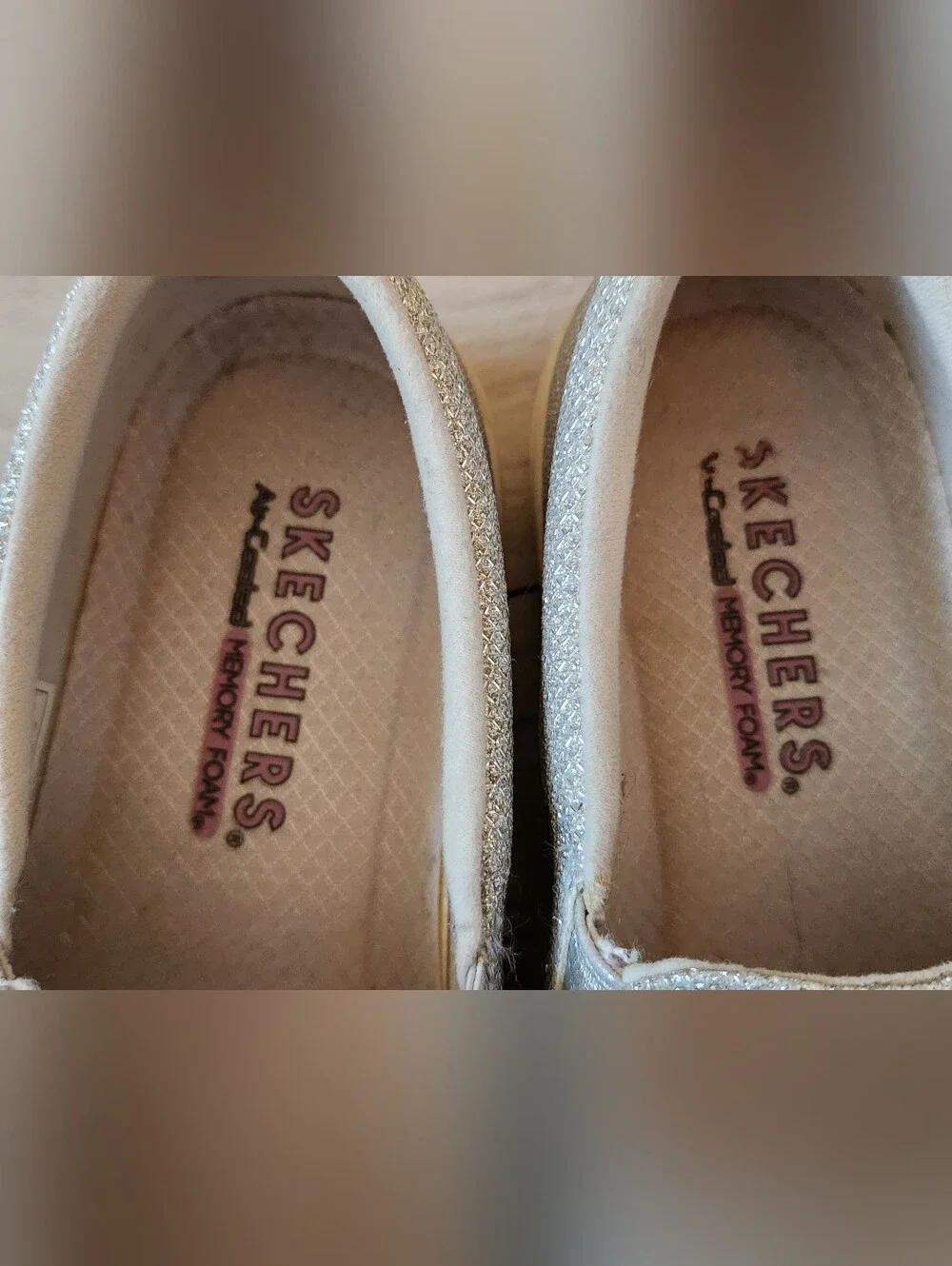 Skechers Silver Sparkle Slip-On Loafers for Women Sz 7.5